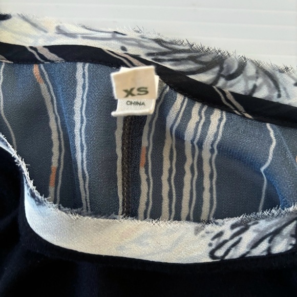 Tiny Raye Floral Stripe Jersey Top XS Black Anthropologie - Picture 6 of 9